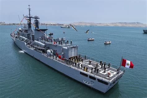 Sede de la Marina en Marineford
