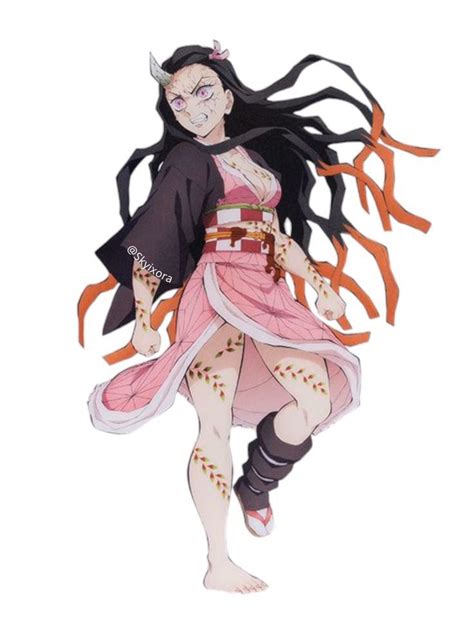 Nezuko Kamado pateando una temari con gran fuerza