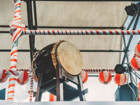 Un enorme tambor Odaiko