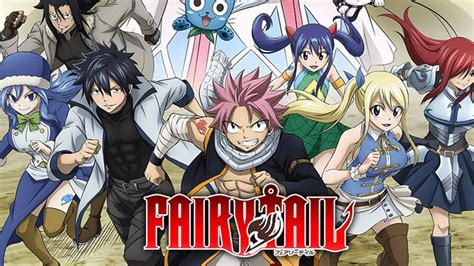 Logo de Fairy Tail con el dragón y el nombre de la serie