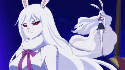 Carrot en su forma Sulong, iluminada por la luna.