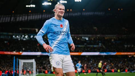 Erling Haaland celebrando un gol