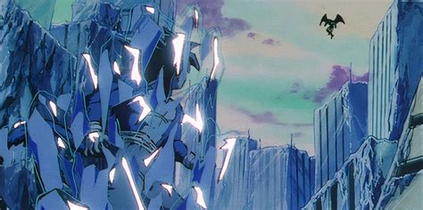 Eis Shenron atacando a Goku con un Rayo de Hielo