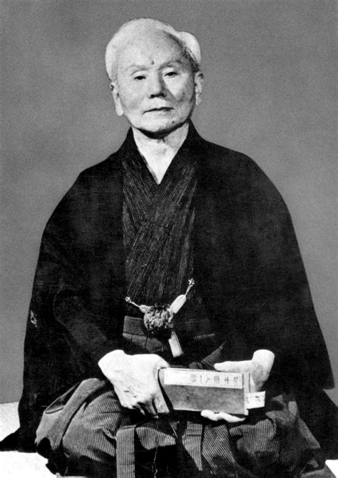 Retrato de Gichin Funakoshi