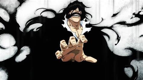 Yhwach absorbiendo el poder de los Sternritter