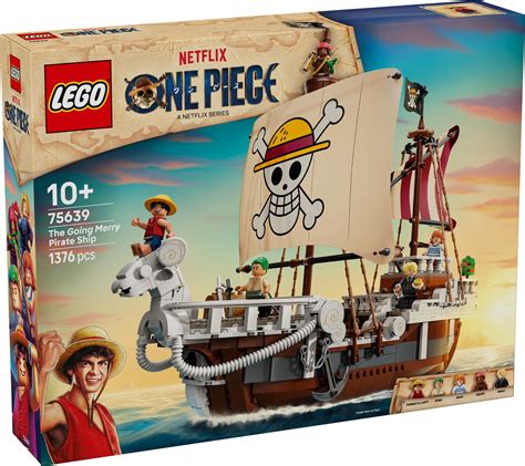 Maqueta del Going Merry de LEGO con personajes de One Piece