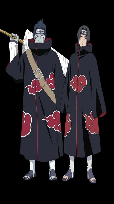 Itachi y Kisame Hoshigaki como miembros de Akatsuki