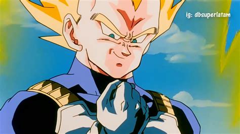 Vegeta transformándose en Super Saiyajin 2