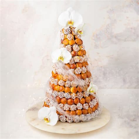 Croquembouche gigante