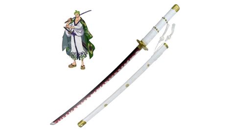 Zoro usando la espada Enma.