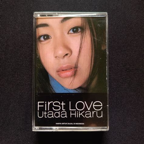 Portada del álbum First Love de Hikaru Utada