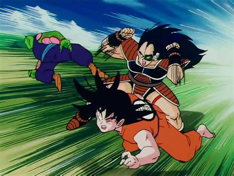 Raditz enfrentándose a Piccolo y Goku