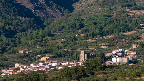 Vista panorámica de los riscos de Villarejo