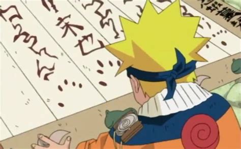 Pergamino con inscripciones para invocar armas ninja