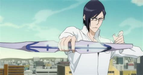 Uryu Ishida disparando una flecha Quincy