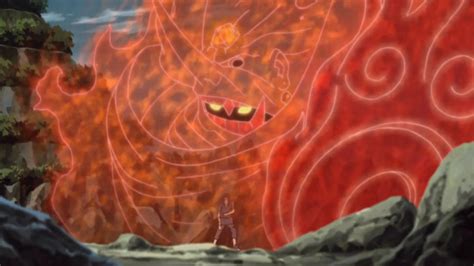 Susanoo de Itachi Uchiha con la Espada de Totsuka y el Espejo de Yata