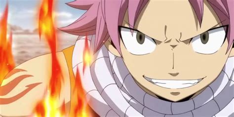 Natsu consumiendo llamas para recuperar poder