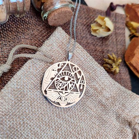 Ilustración de talismanes mágicos