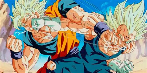 Goku luchando contra Vegeta