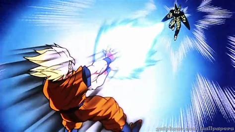 Goku intentando el Kamehameha