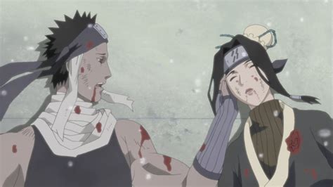 Haku protegiendo a Zabuza de los perros ninja