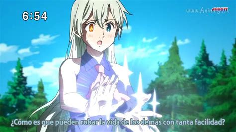 Elizabeth usando Ark