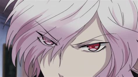 Subaru Sakamaki llorando