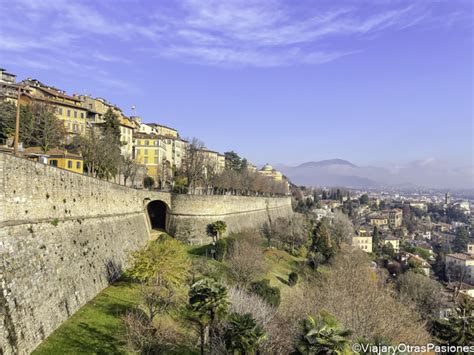 Bergamo en su forma lobuna
