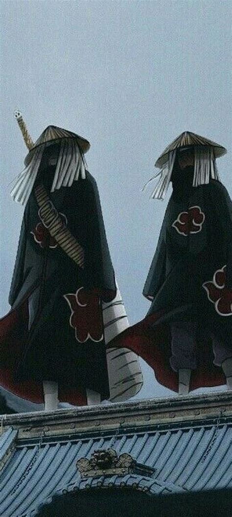 Itachi y Kisame enfrentándose a Kakashi