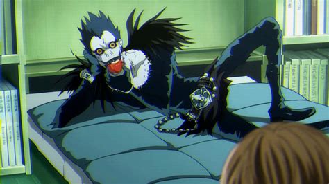 Ryuk comiendo manzana en Death Note