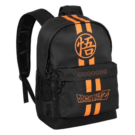 Infografía comparativa de tamaños de mochilas de Dragon Ball