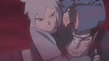 Mitsuki luchando contra Shizuma