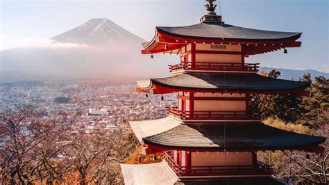 Ilustración de época japonesa con elementos de arquitectura tradicional