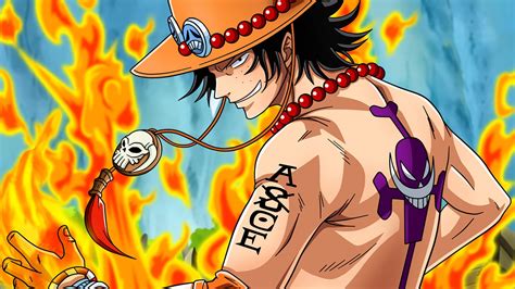 Detalle de los tatuajes de Portgas D. Ace