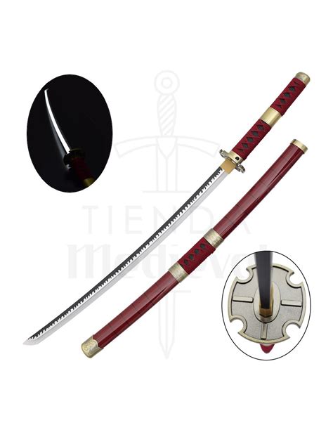 Roronoa Zoro empuñando la Sandai Kitetsu