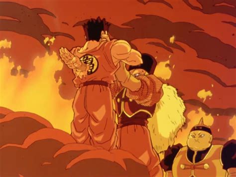 Yamcha siendo salvado por Krilin tras el ataque del Dr. Gero
