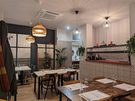 Restaurante coreano acogedor