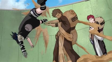 Gaara usando su arena para atacar