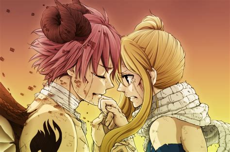 Natsu y Lucy planeando la reconstrucción de Fairy Tail