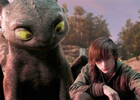 Personajes de Cómo Entrenar a tu Dragón volando