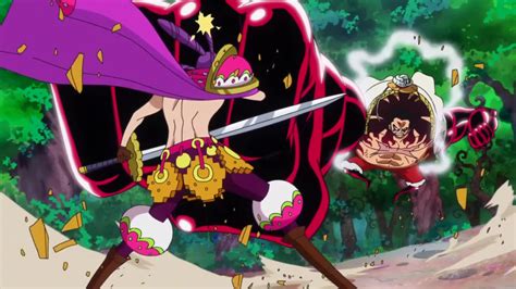 Luffy vs Cracker