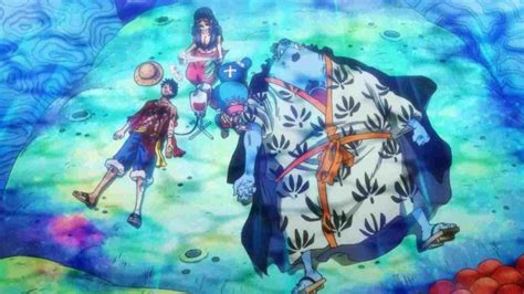 Jinbei donando sangre a Luffy