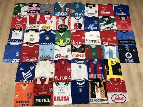 Colección de camisetas de series