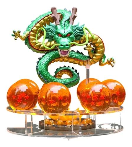 Figura de dragón sobre bola de cristal