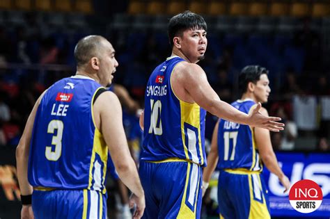 Jugadores de la PBA en acción