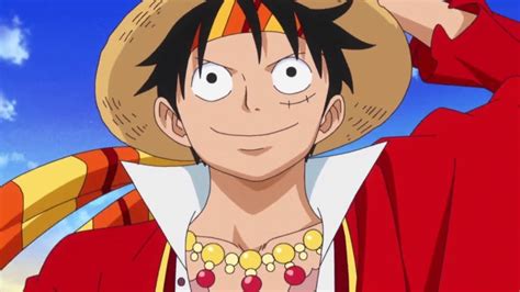 Luffy con su nuevo aspecto tras el salto temporal