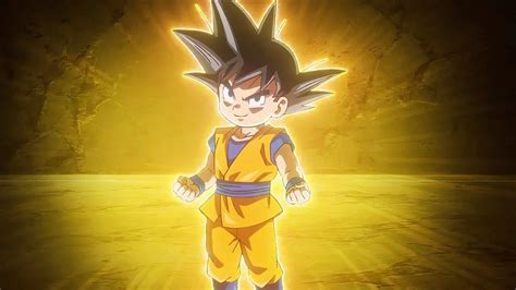 Ilustración de Goku en su estado base y rodeado por la aura dorada del Super Saiyan.