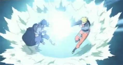 Naruto y Sasuke chocando sus ataques por segunda vez