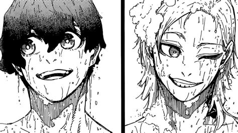 Ness y Kaiser caminando juntos por el pasillo