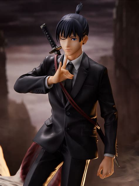 Figura de Aki Hayakawa con su Katana Maldita